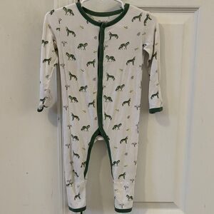 Bubble Baby Bamboo Wolf Snap Sleeper